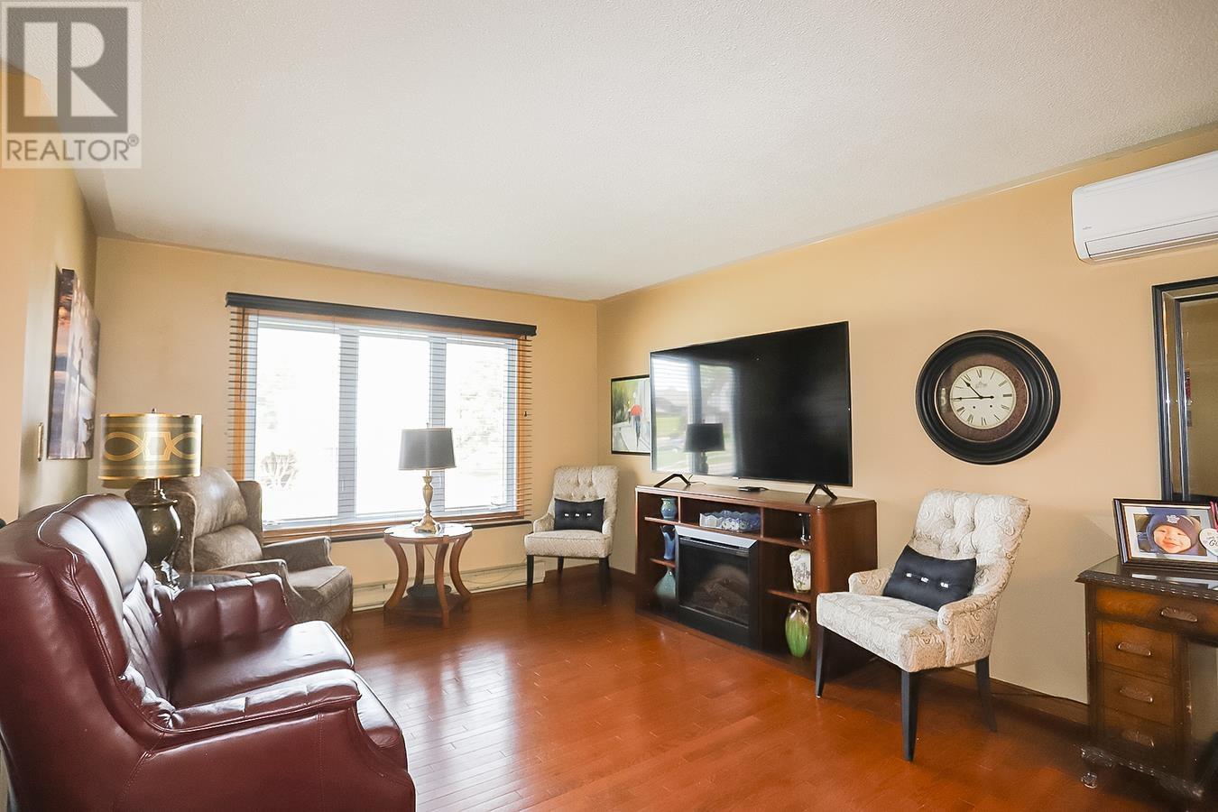 16 Par Ave, Sault Ste. Marie, Ontario  P6A 6L2 - Photo 20 - SM251206