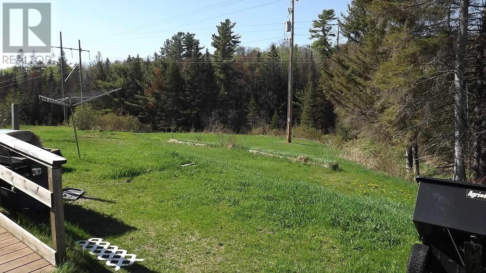 1157 Martin Rd, Spragge, Ontario  P0R 1K0 - Photo 29 - SM251217