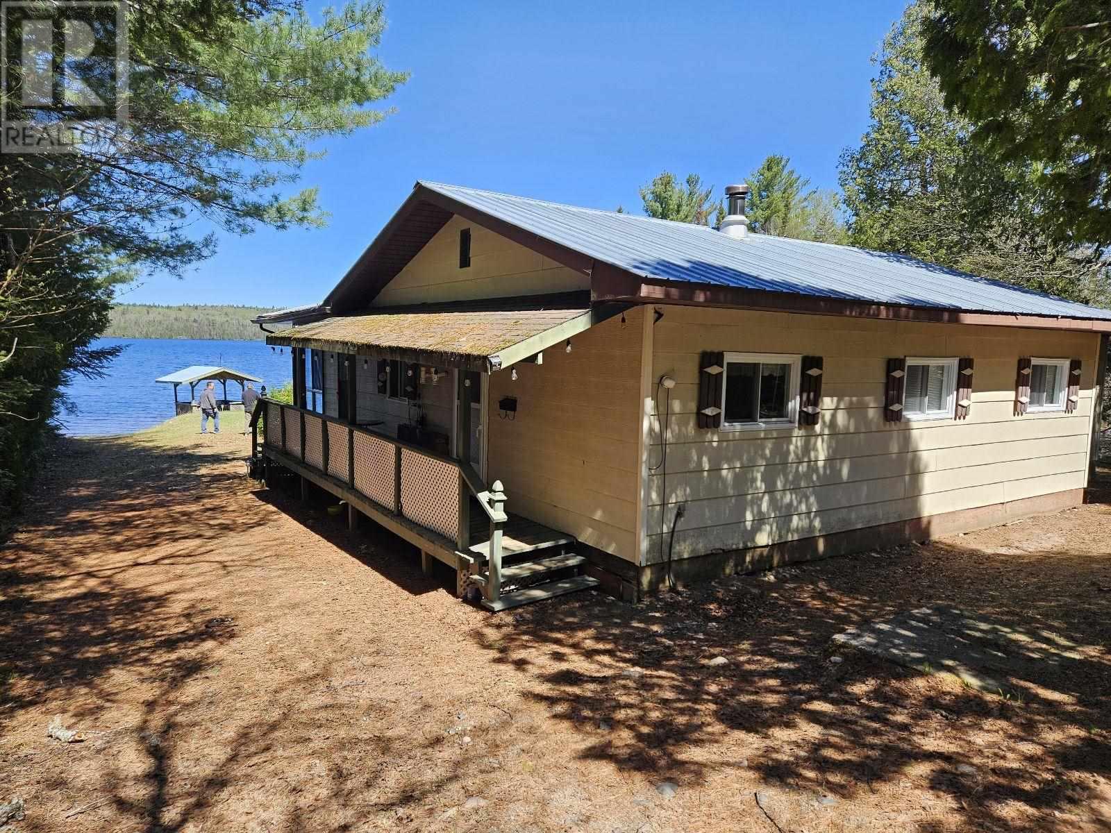 32 Ranger Lake Rd, Searchmont, Ontario  P0S 1J0 - Photo 4 - SM251234