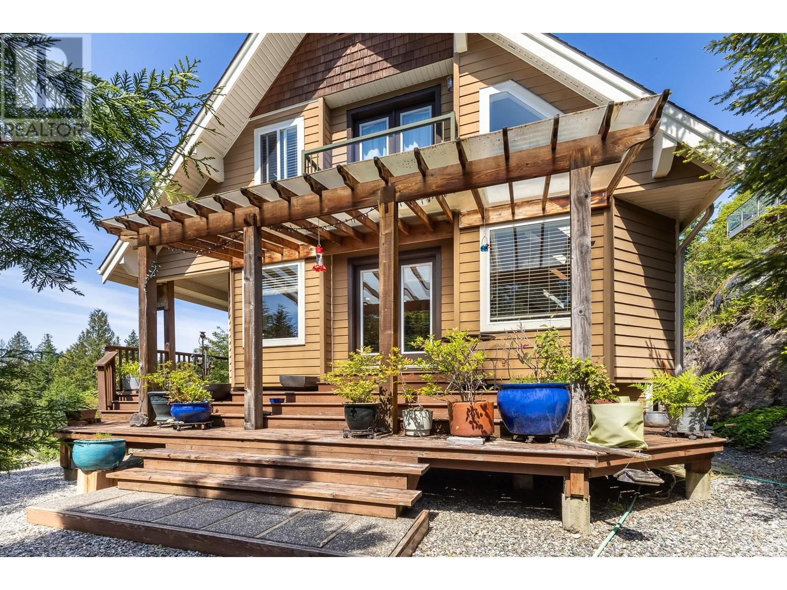 5563 Curran Road, Halfmoon Bay, British Columbia  V7Z 1B4 - Photo 4 - R3006772