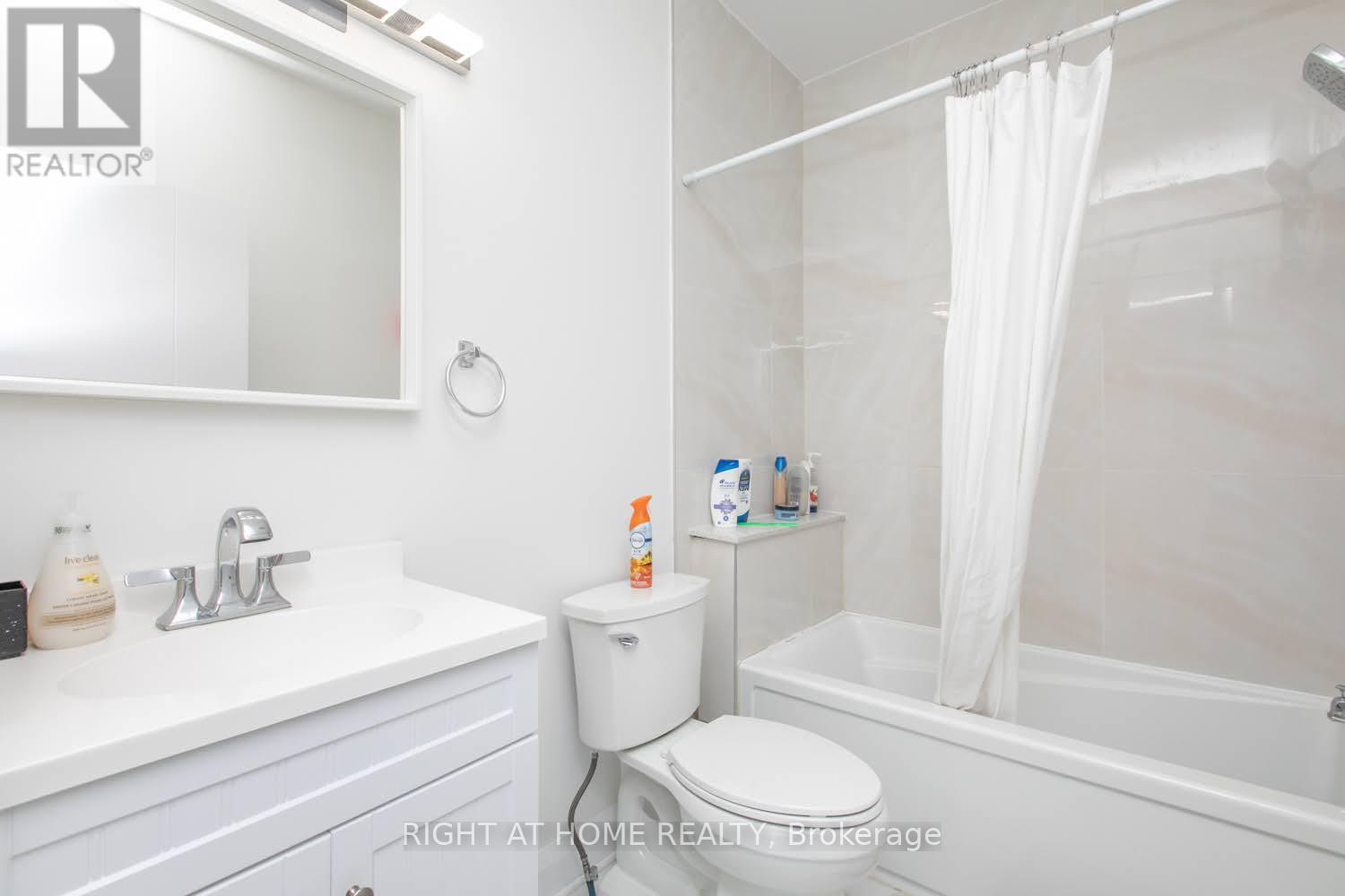 1558-62 Baseline Road, Ottawa, Ontario  K2C 0B3 - Photo 13 - X12171796