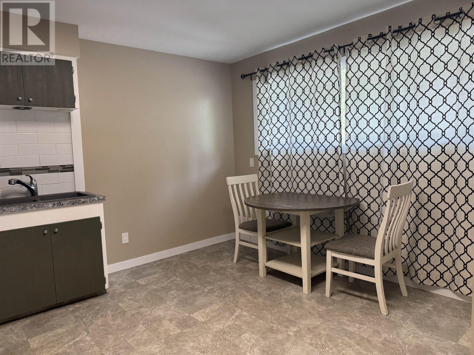 Property at 1125 TOWER CRESCENT image 4