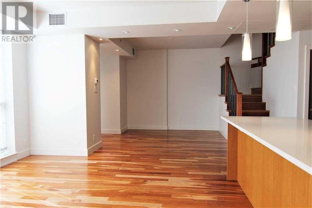 14615 Shawnee Gate Sw, Calgary, Alberta  T2Y 0K4 - Photo 10 - A2223689