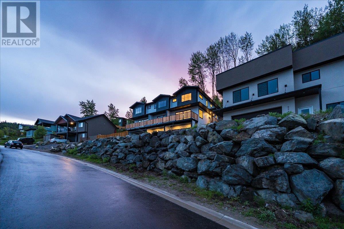932-3 Redstone Drive, Rossland, British Columbia