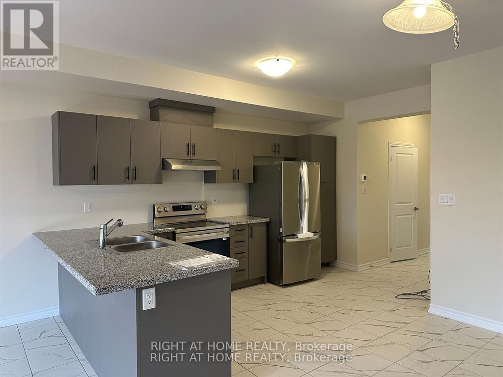 46 Senay Circle, Clarington, Ontario  L1E 0H8 - Photo 10 - E12169314