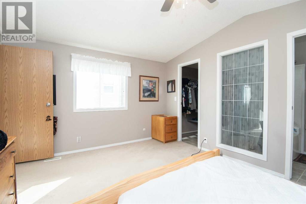 2308 Danielle Drive, Red Deer, Alberta  T4R 2Z8 - Photo 20 - A2202704