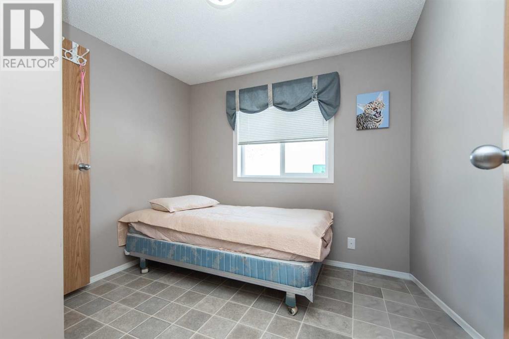 2308 Danielle Drive, Red Deer, Alberta  T4R 2Z8 - Photo 8 - A2202704
