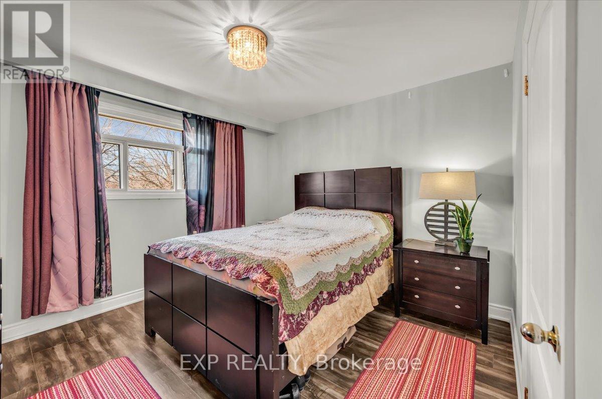 135 Mill Street N, Brampton, Ontario  L6X 2P1 - Photo 9 - W12171812
