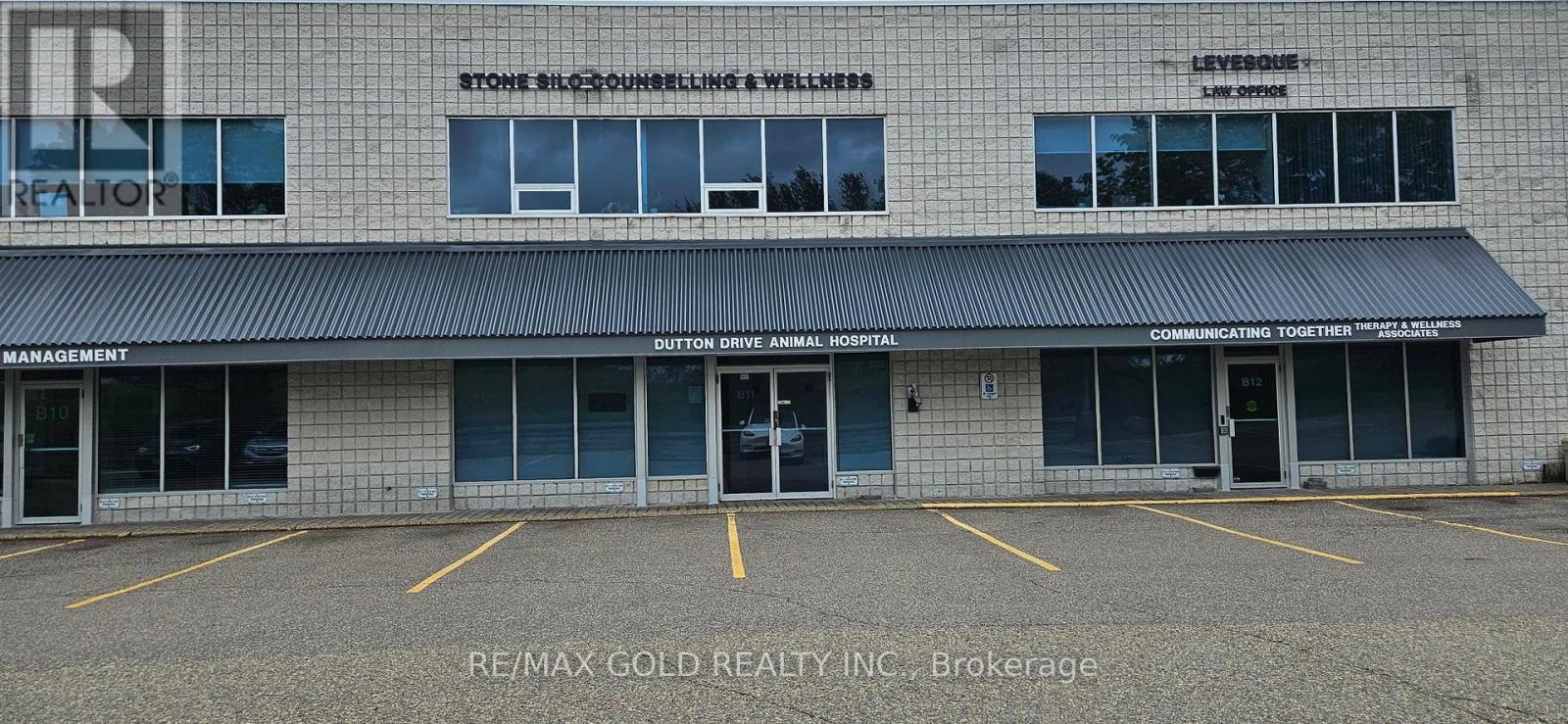 B 11 - 490 DUTTON DRIVE, Waterloo, Ontario