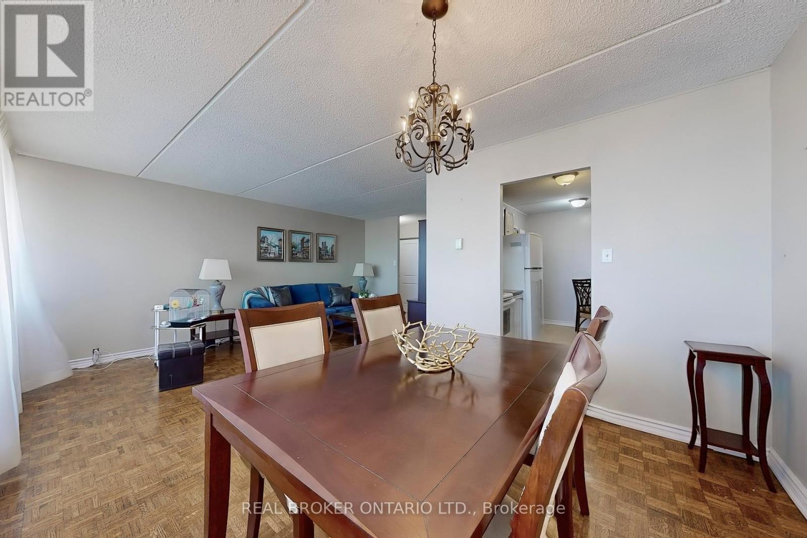 1012 - 2 Glamorgan Avenue, Toronto (Dorset Park), Ontario  M1P 2M8 - Photo 13 - E12171816