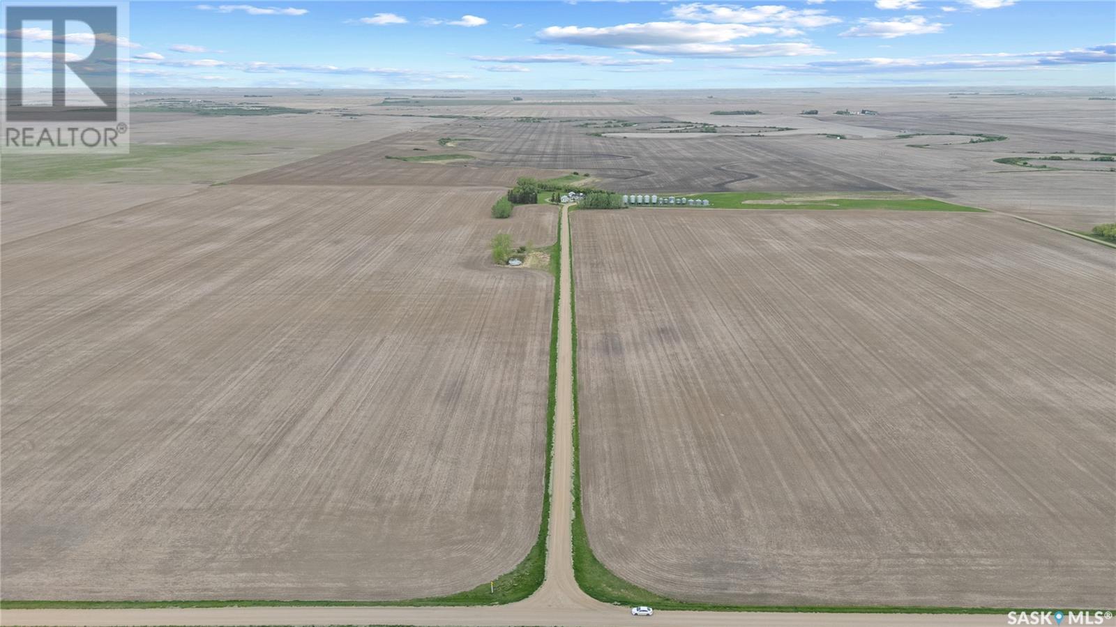 Rm Of Gravelbourg Acreage, Gravelbourg, Saskatchewan  S0H 1X0 - Photo 2 - SK995695