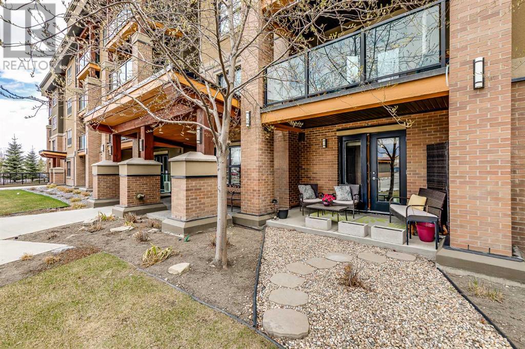Property at 1111, 10 Market Boulevard SE image 3