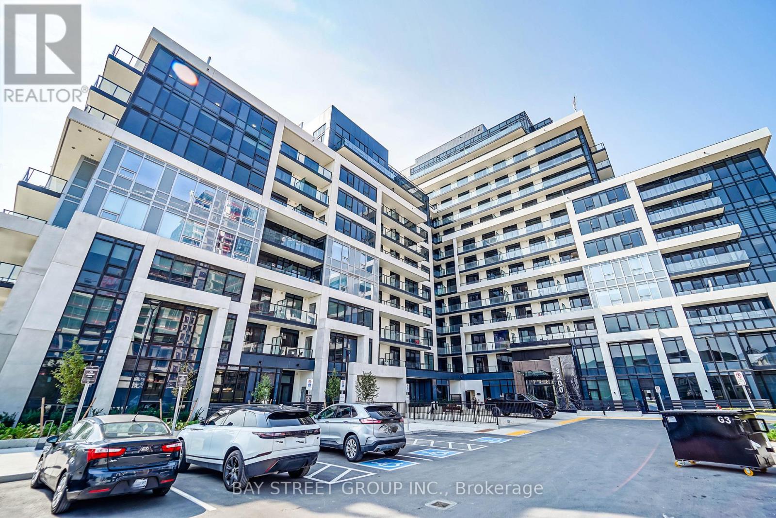 717 - 3200 WILLIAM COLTSON AVENUE, oakville (jm joshua meadows), Ontario