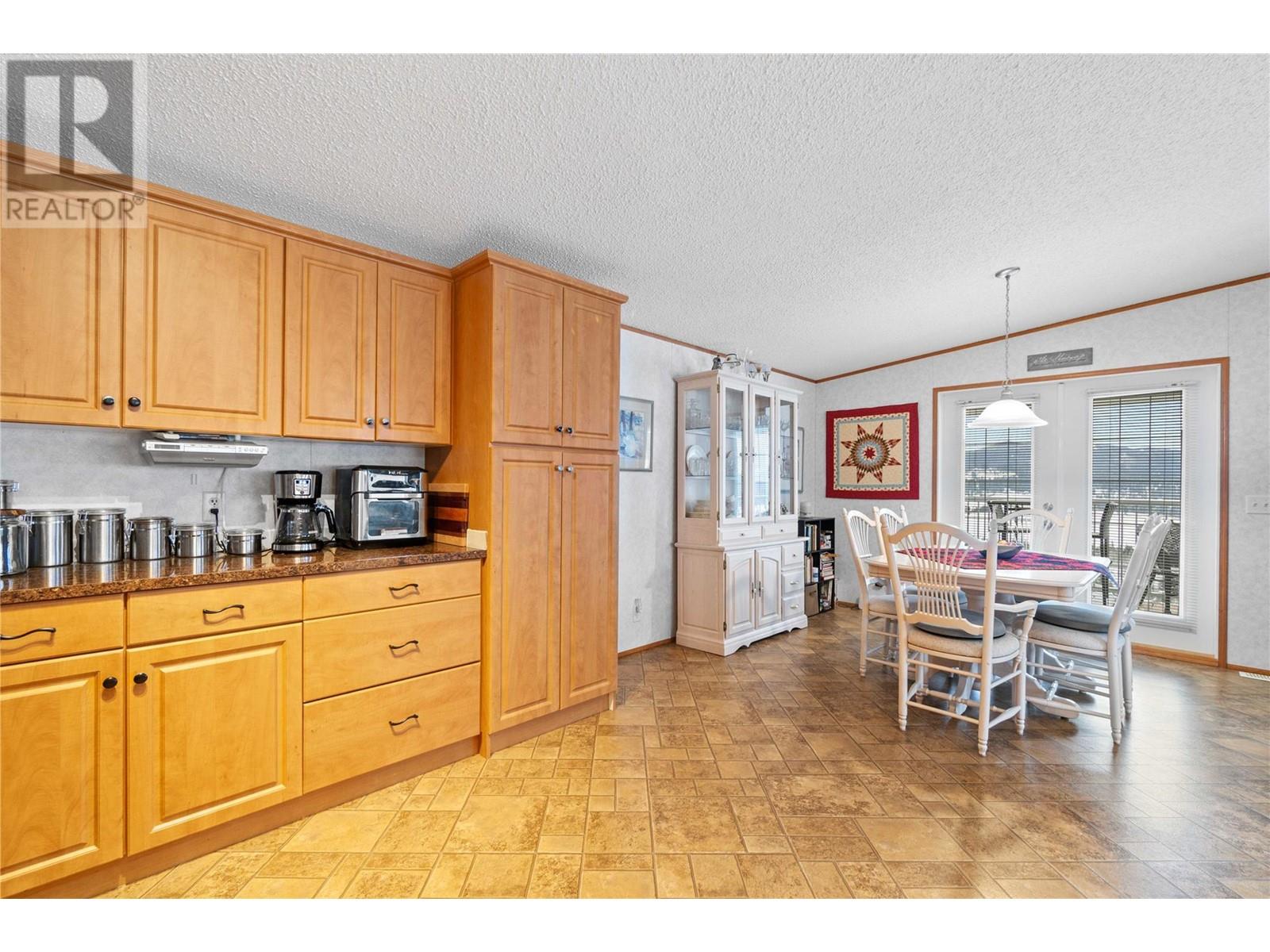#76-1885 Tappen Notch Hill Road, Tappen, British Columbia  V0E 2X3 - Photo 12 - 10334198