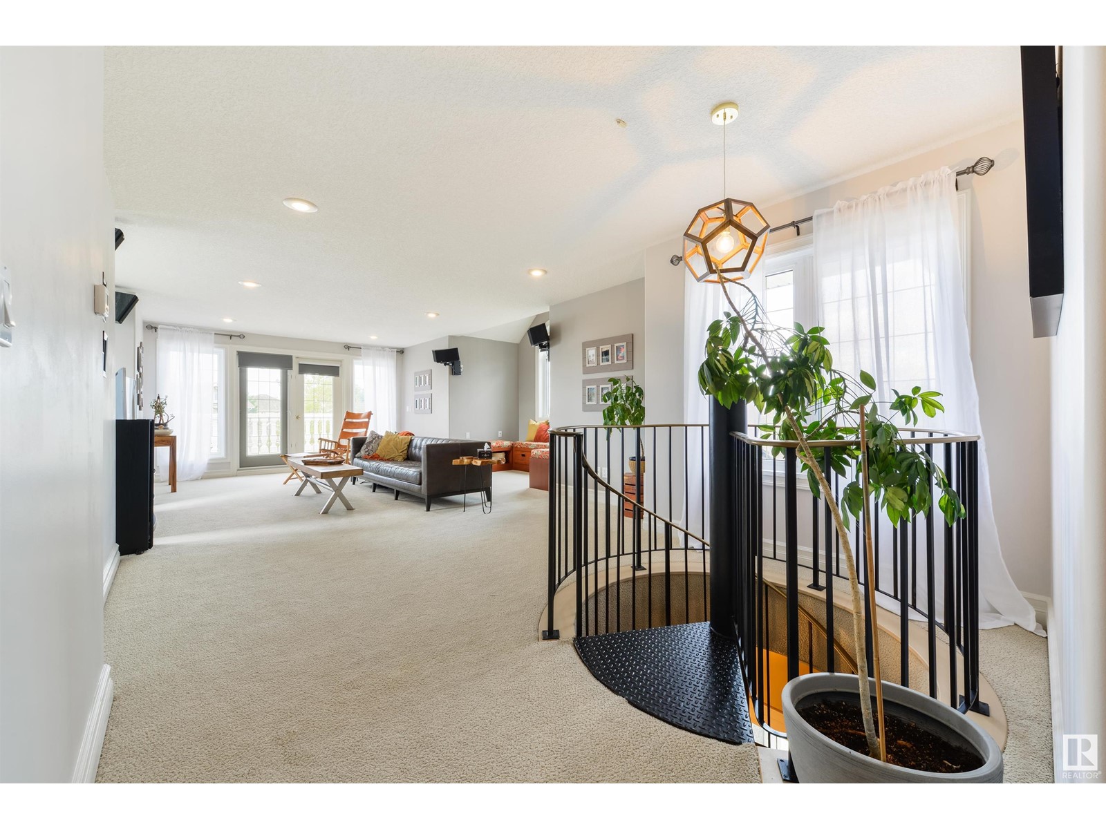 727 Hetu Ln Nw, Edmonton, Alberta  T6R 2W9 - Photo 43 - E4435588