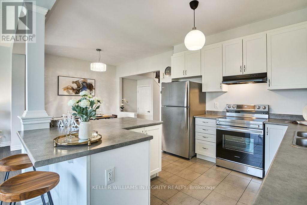 432 Cope Drive, Ottawa, Ontario  K2S 1B6 - Photo 11 - X12171838