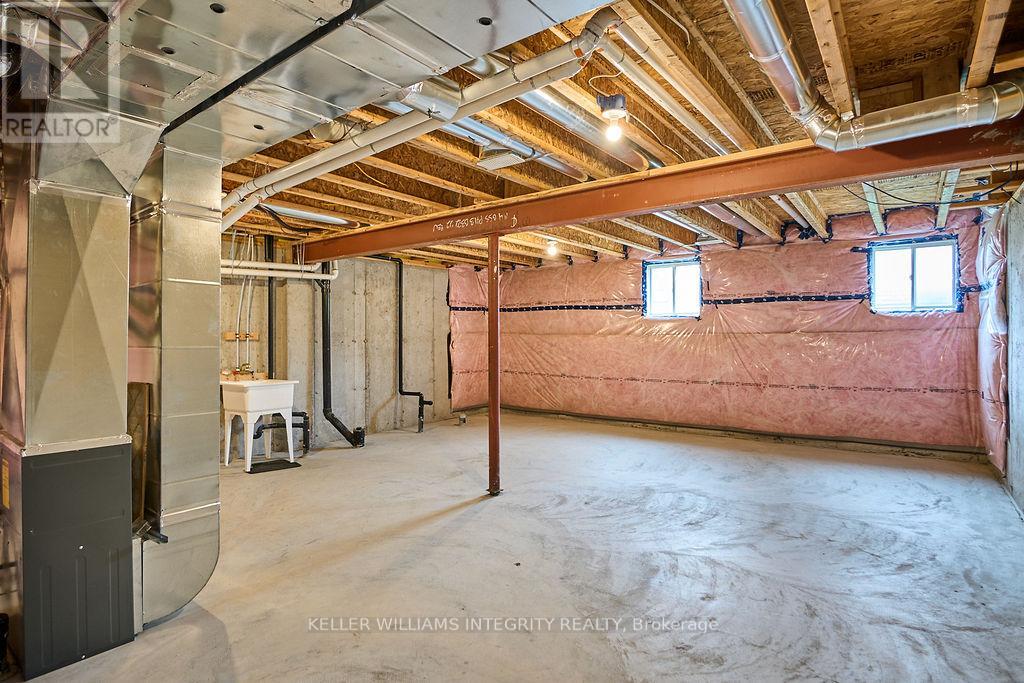 432 Cope Drive, Ottawa, Ontario  K2S 1B6 - Photo 34 - X12171838