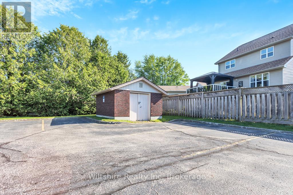 239 Ossian Terrace, Ingersoll, Ontario  N5C 3J2 - Photo 34 - X12171836
