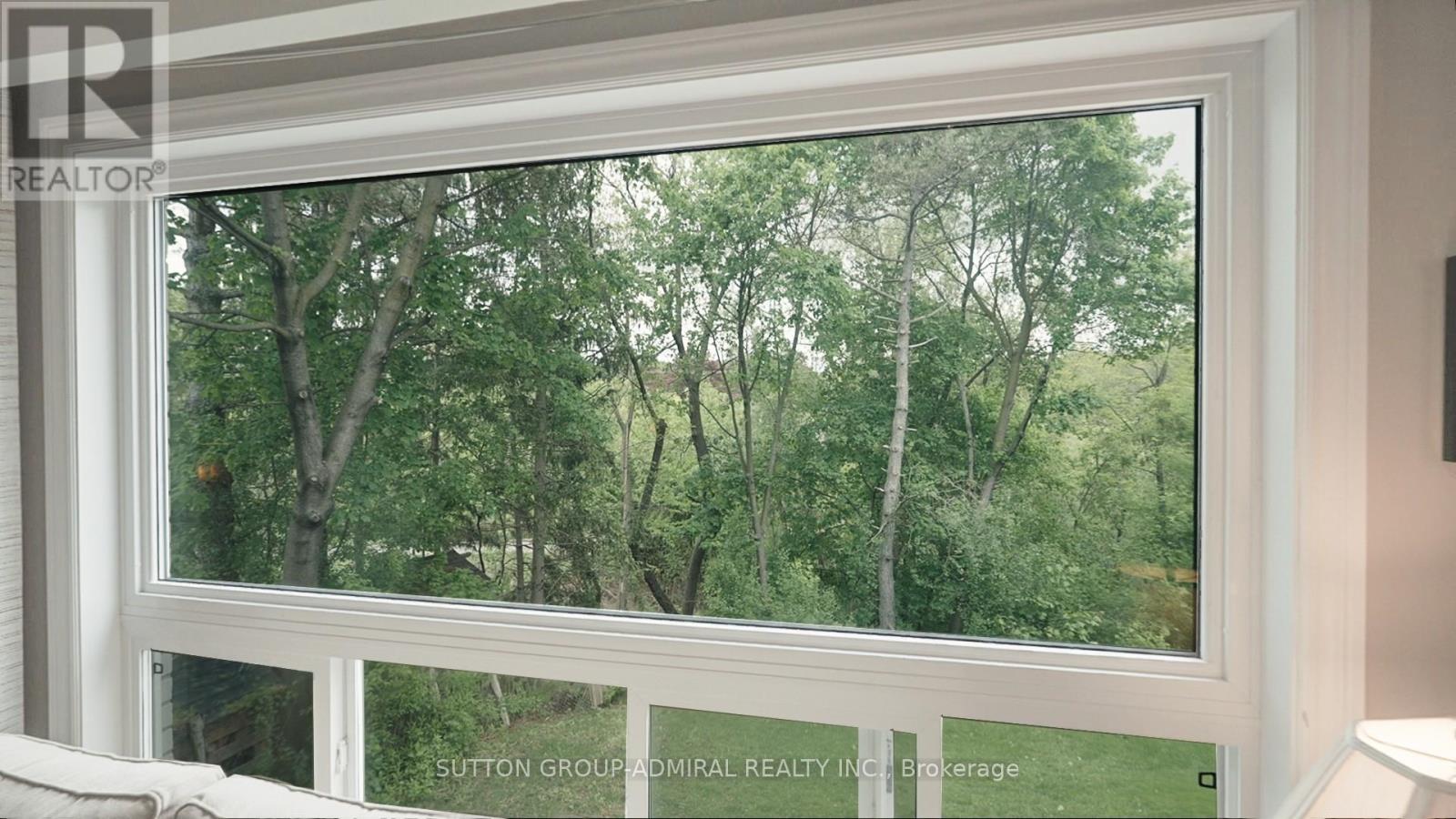 175 Bay Thorn Drive, Markham, Ontario  L3T 3V2 - Photo 8 - N12119092