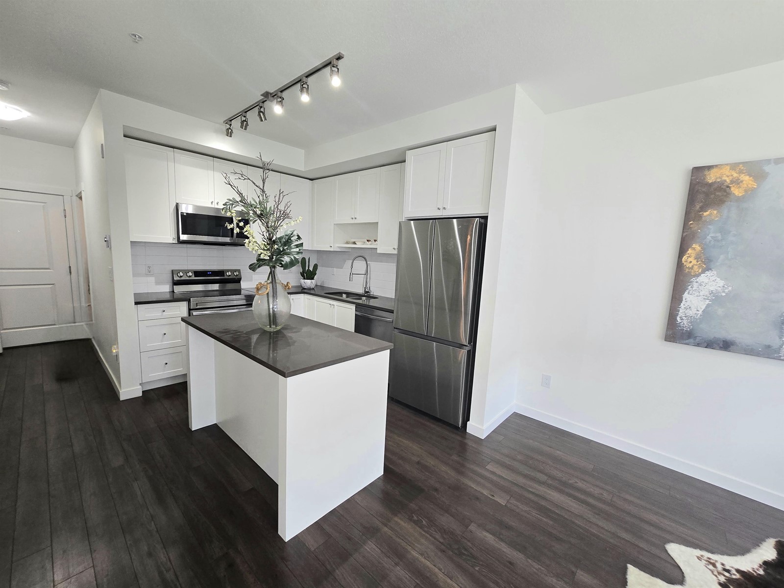 317 15825 85 Avenue, Surrey, British Columbia  V4N 6W9 - Photo 9 - R2986115