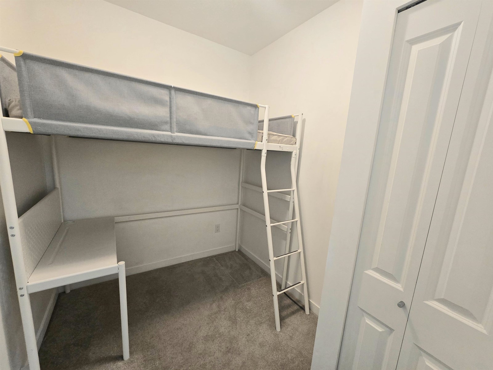 317 15825 85 Avenue, Surrey, British Columbia  V4N 6W9 - Photo 15 - R2986115