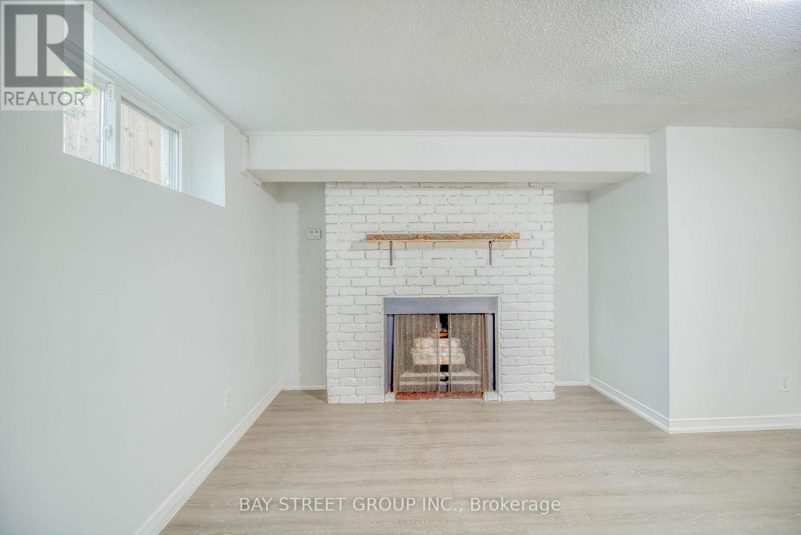 Basement #2 - 65 Davis Road, Aurora, Ontario  L4G 2B4 - Photo 15 - N12171842