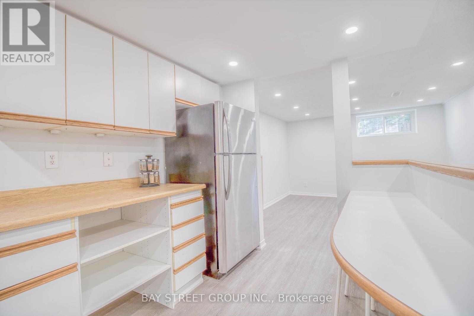 Basement #2 - 65 Davis Road, Aurora, Ontario  L4G 2B4 - Photo 2 - N12171842