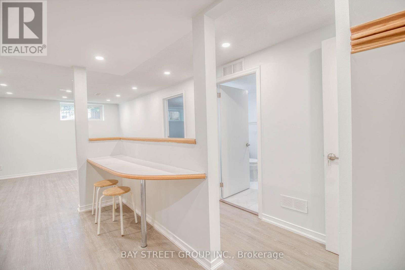 Basement #2 - 65 Davis Road, Aurora, Ontario  L4G 2B4 - Photo 5 - N12171842