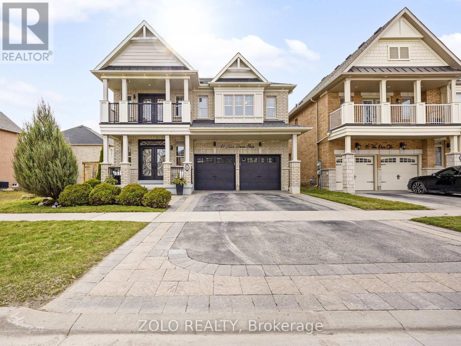 11 John Davis Gate, Whitchurch-Stouffville, Ontario  L4A 1V5 - Photo 2 - N12171853