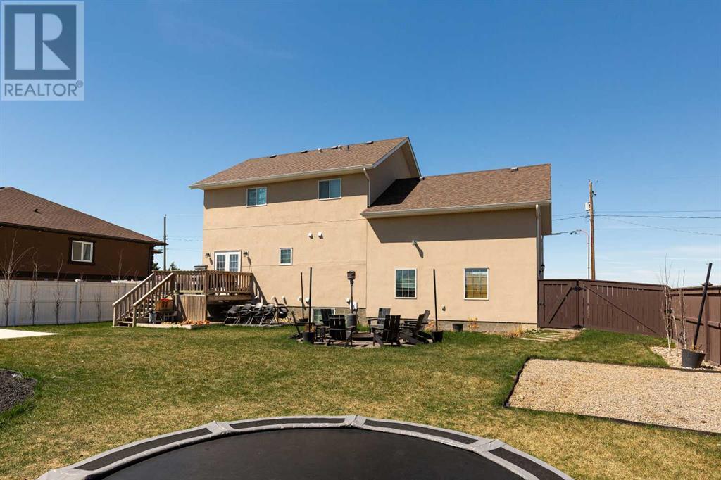 126 5 Street, Stirling, Alberta  T0K 2E0 - Photo 36 - A2218167