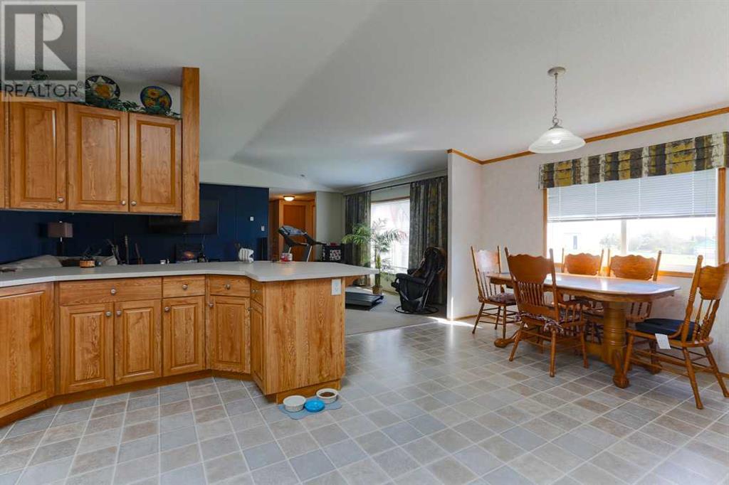 29339 Range Road 273, Rural Mountain View County, Alberta  T0M 0N0 - Photo 31 - A2220489