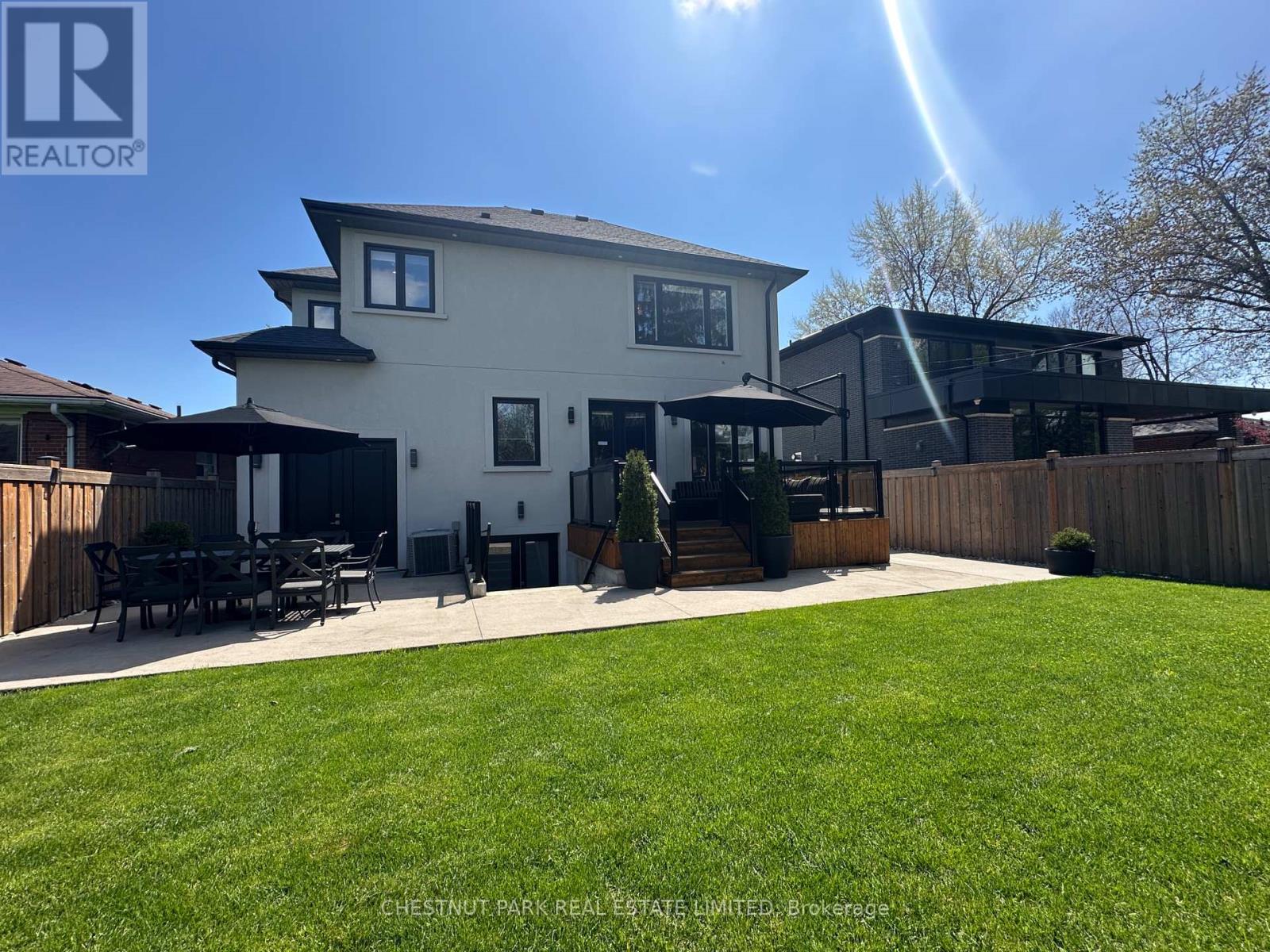 22 Lesmar Drive, Toronto, Ontario  M9B 2V1 - Photo 50 - W12125980