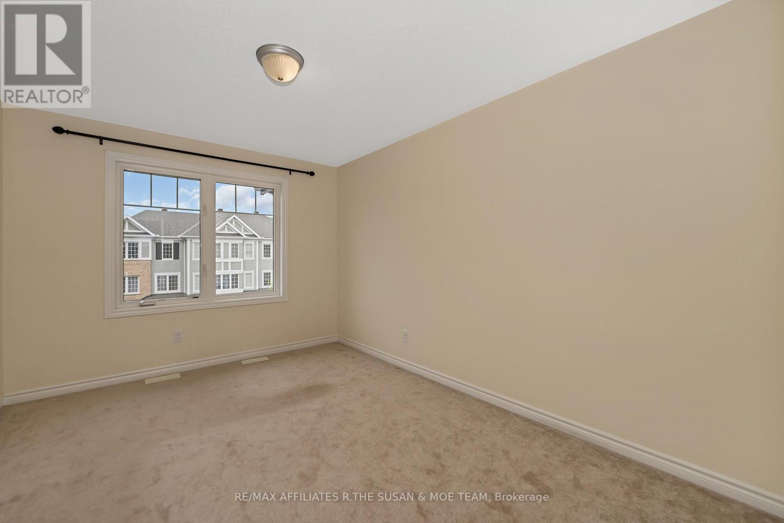 503 Coldwater Crescent, Ottawa, Ontario  K2M 0J4 - Photo 19 - X12171878