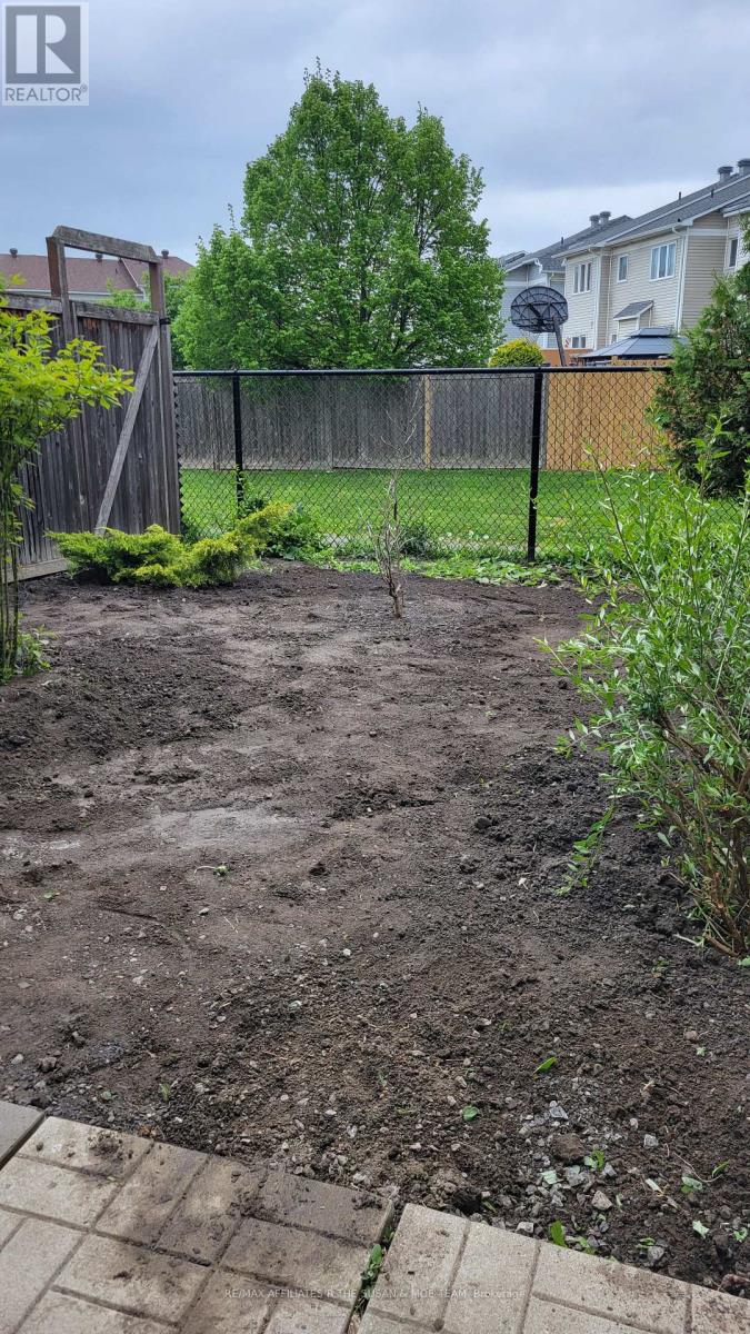 503 Coldwater Crescent, Ottawa, Ontario  K2M 0J4 - Photo 29 - X12171878