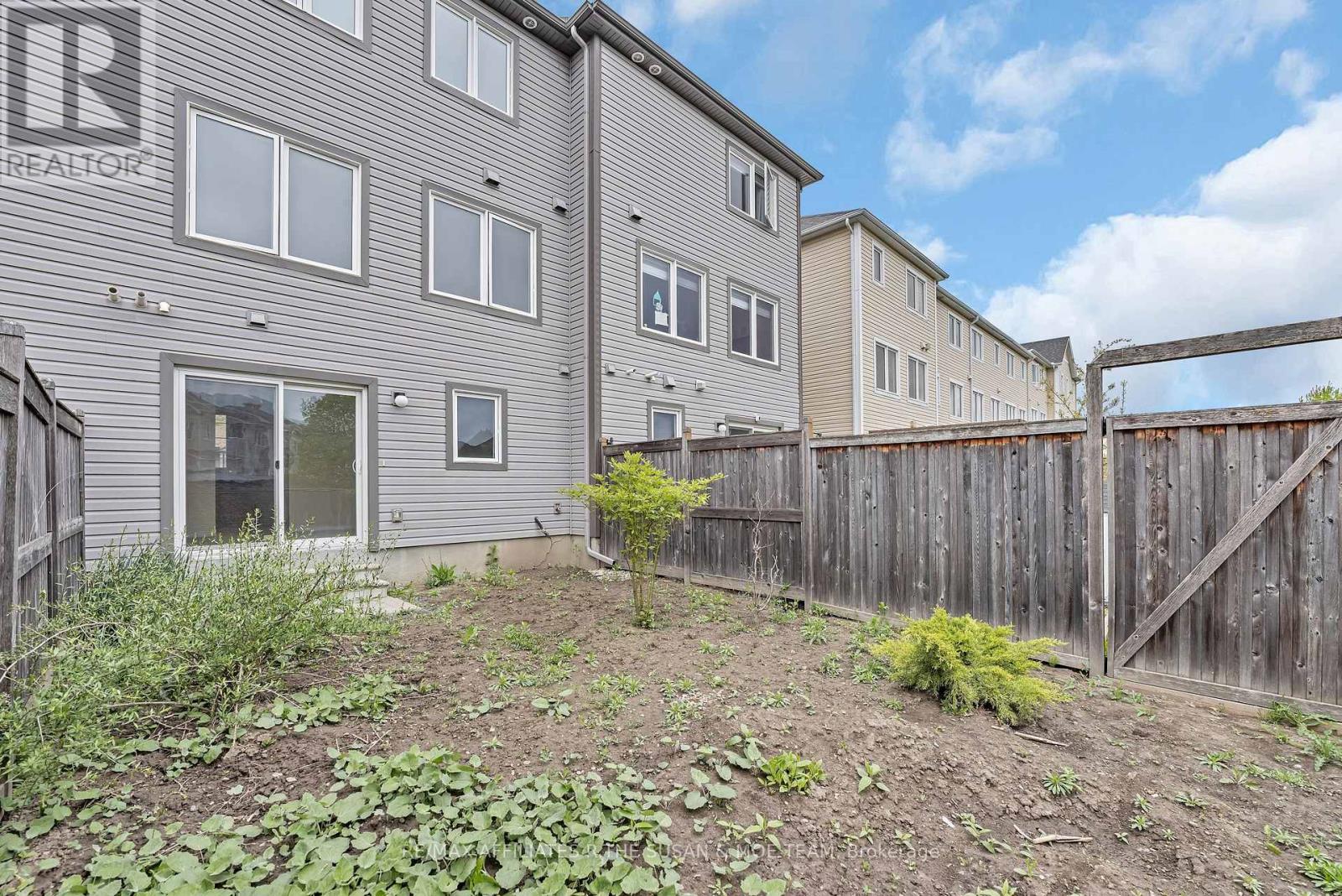 503 Coldwater Crescent, Ottawa, Ontario  K2M 0J4 - Photo 31 - X12171878