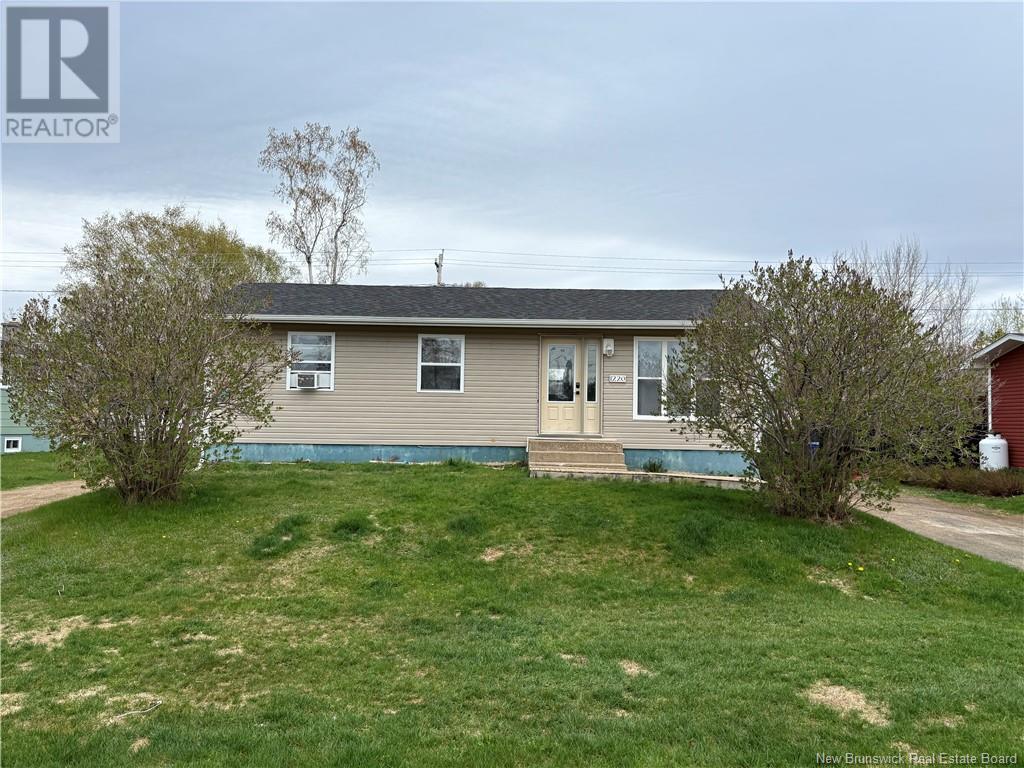 1220 Vantassell, Bathurst, New Brunswick