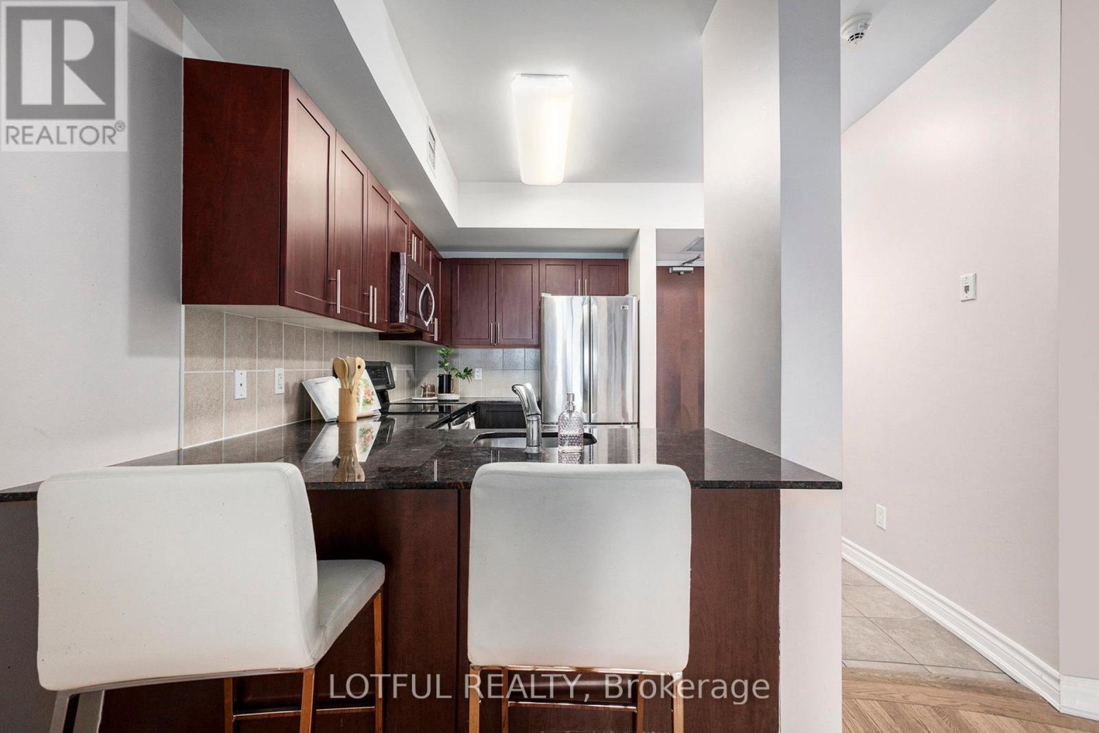 1703 - 234 Rideau Street, Ottawa, Ontario  K1N 0A9 - Photo 11 - X12171881