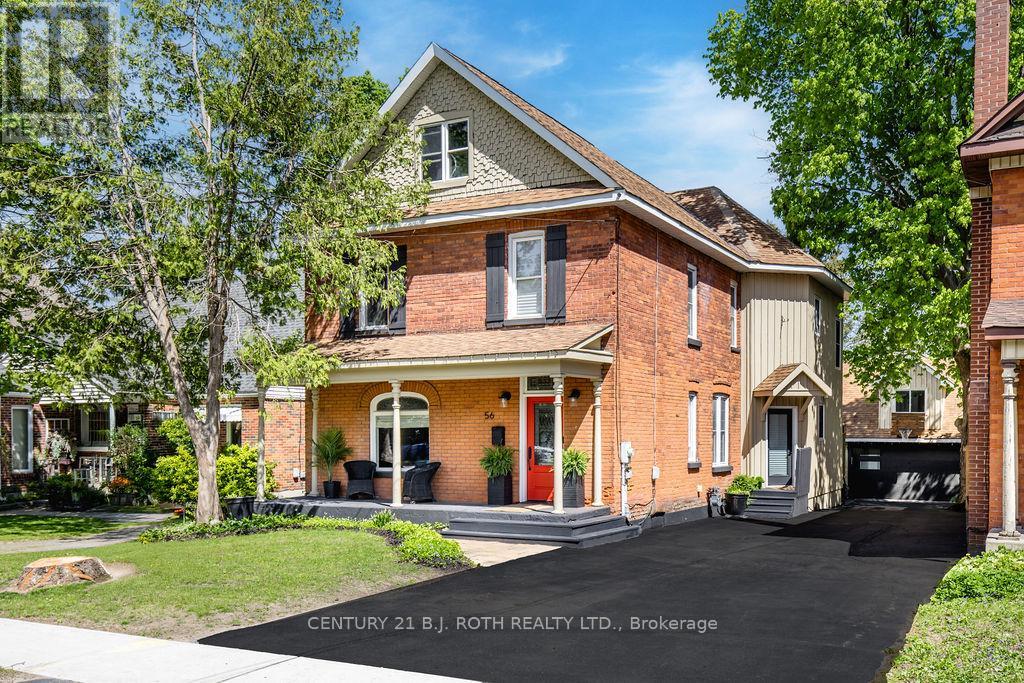 56 Holgate Street, Barrie, Ontario  L4N 2T7 - Photo 1 - S12168091