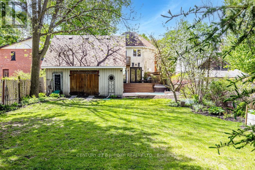 56 Holgate Street, Barrie, Ontario  L4N 2T7 - Photo 45 - S12168091