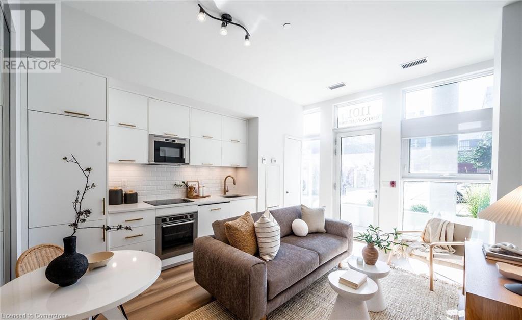 106 Dovercourt Road, Toronto, Ontario  M6J 3C3 - Photo 1 - 40732741
