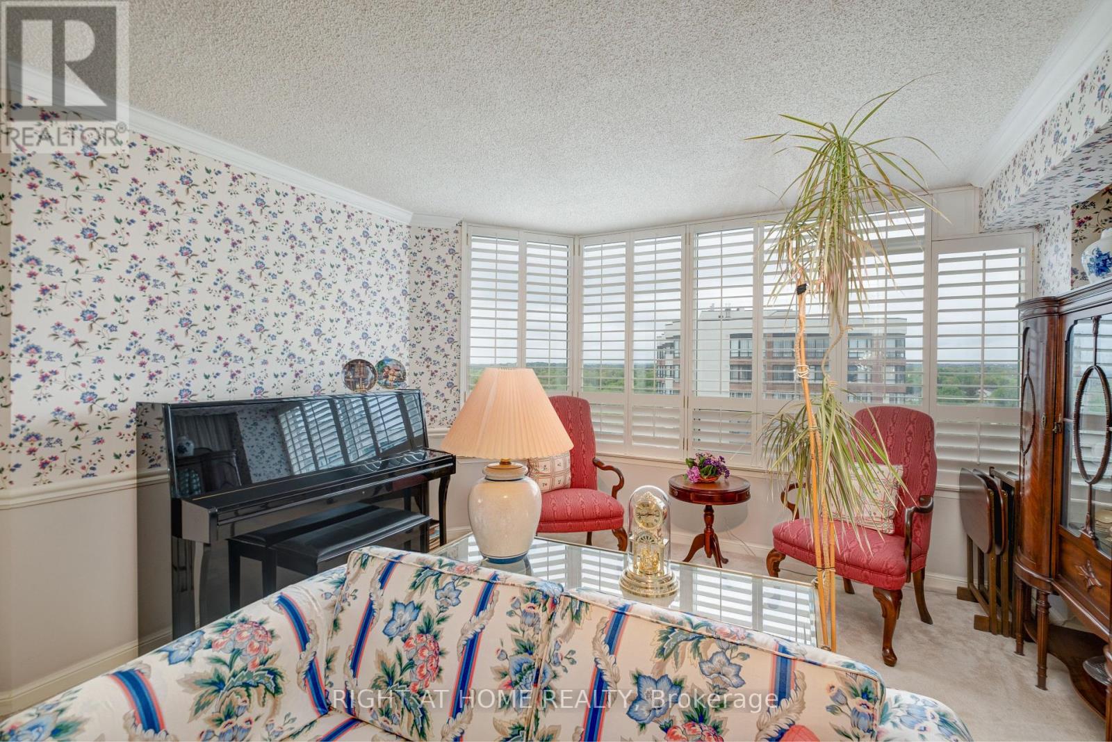 914 - 610 Bullock Drive, Markham, Ontario  L3R 0G1 - Photo 18 - N12169789