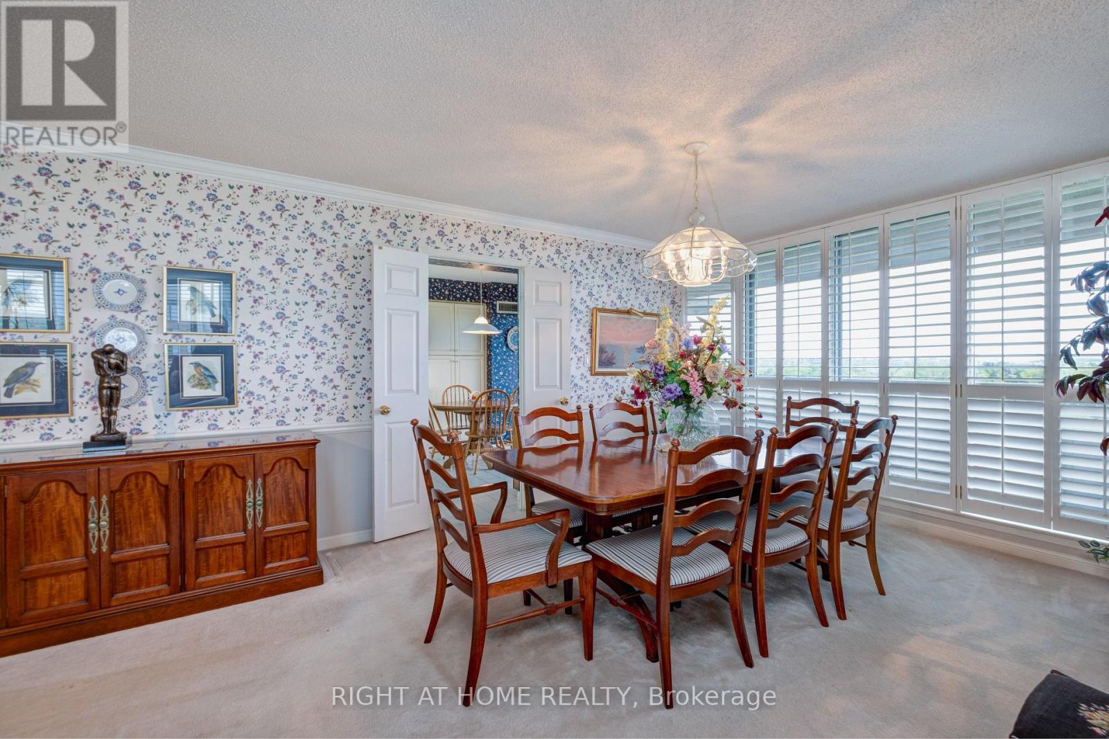 914 - 610 Bullock Drive, Markham, Ontario  L3R 0G1 - Photo 15 - N12169789