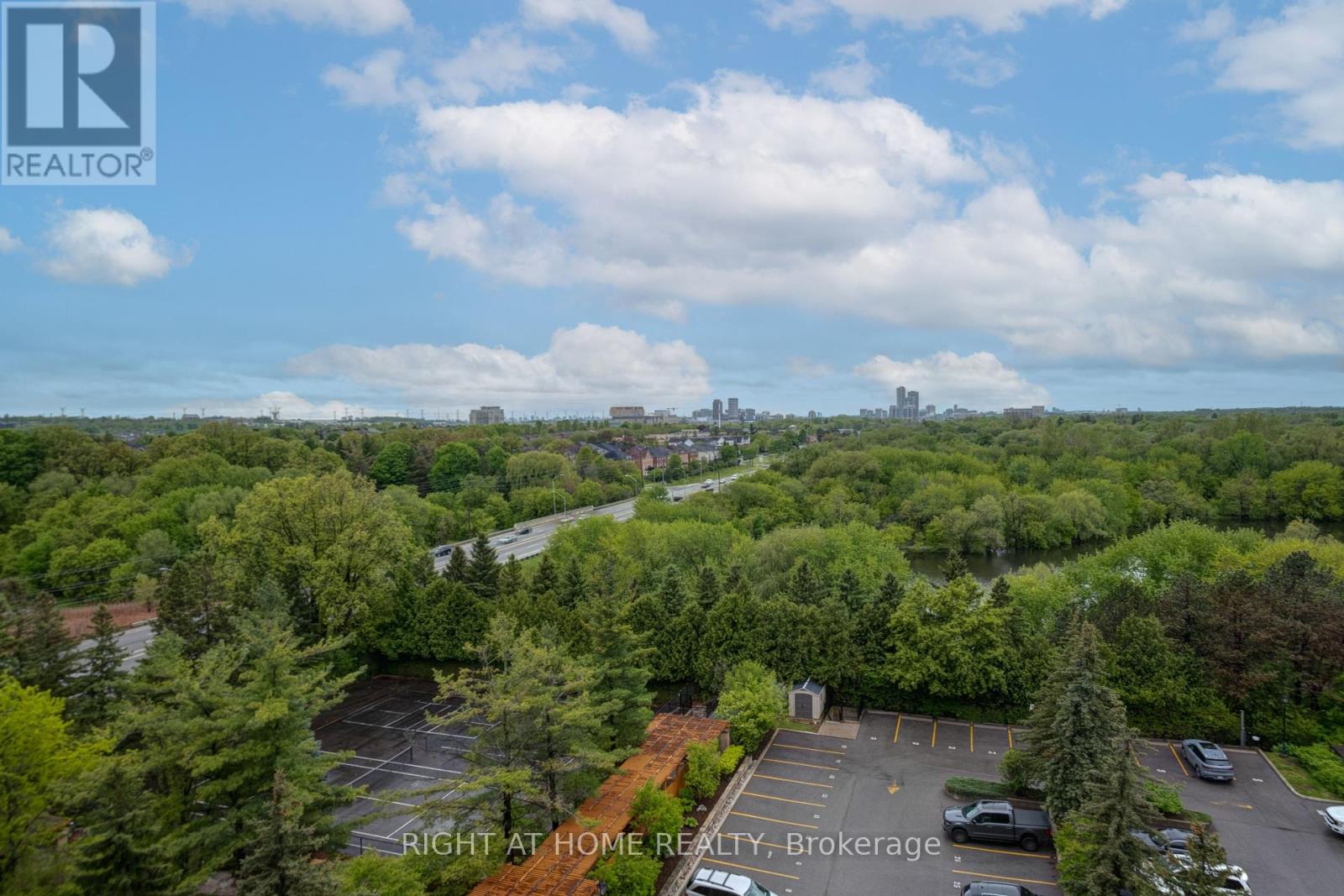 914 - 610 Bullock Drive, Markham, Ontario  L3R 0G1 - Photo 35 - N12169789