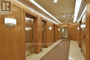 914 - 610 Bullock Drive, Markham, Ontario  L3R 0G1 - Photo 7 - N12169789