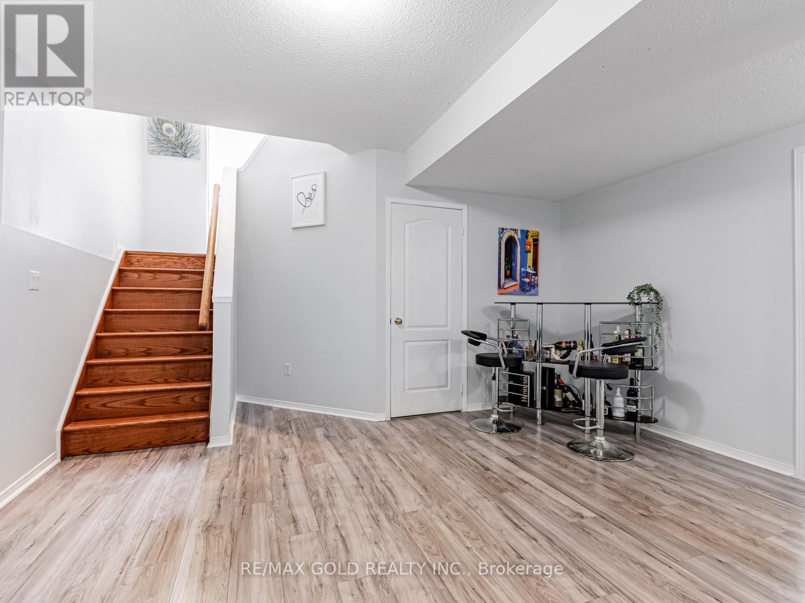 34 Sundridge Street, Brampton, Ontario  L7A 2J9 - Photo 17 - W12171300