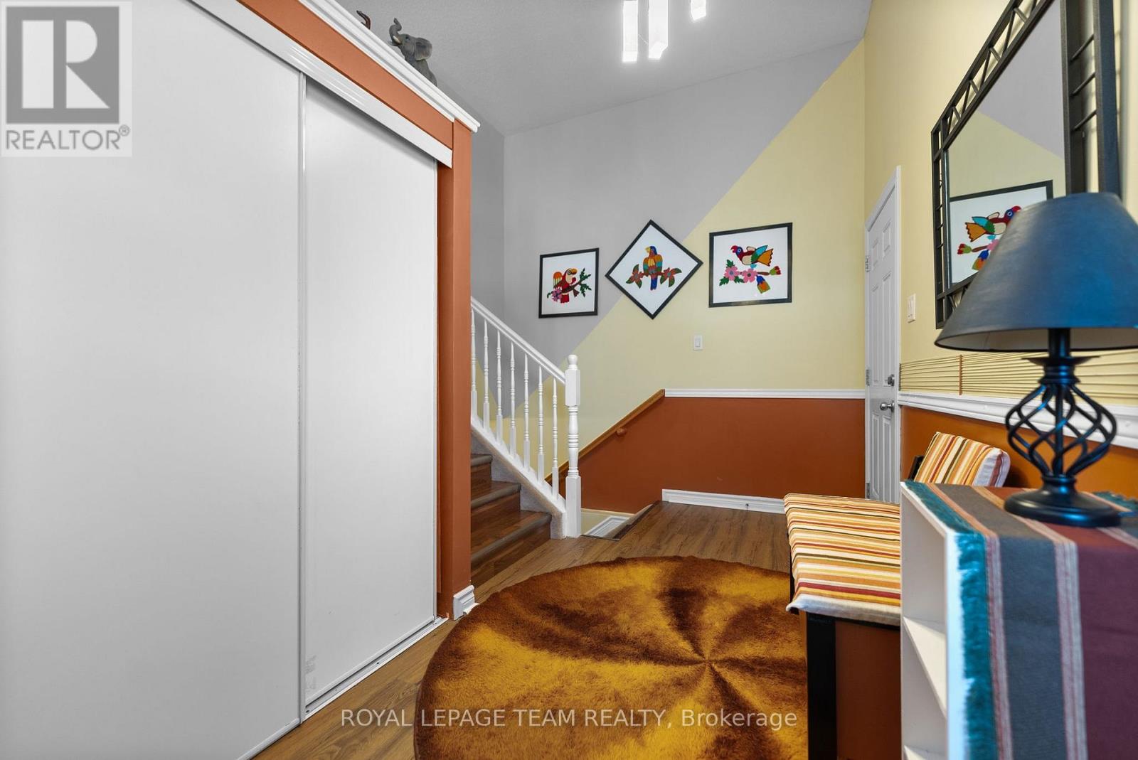 Property at 88 THOMAS STREET S image 4