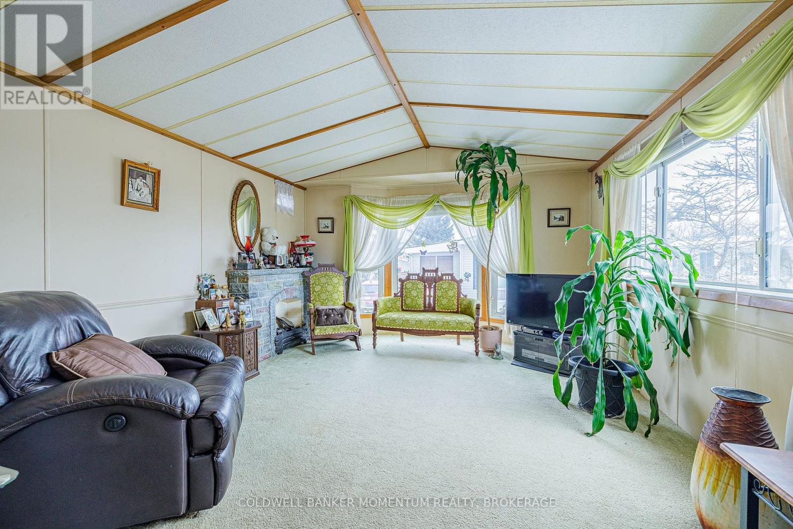 52 - 3033 Townline Road, Fort Erie, Ontario  L0R 1S0 - Photo 14 - X12168117