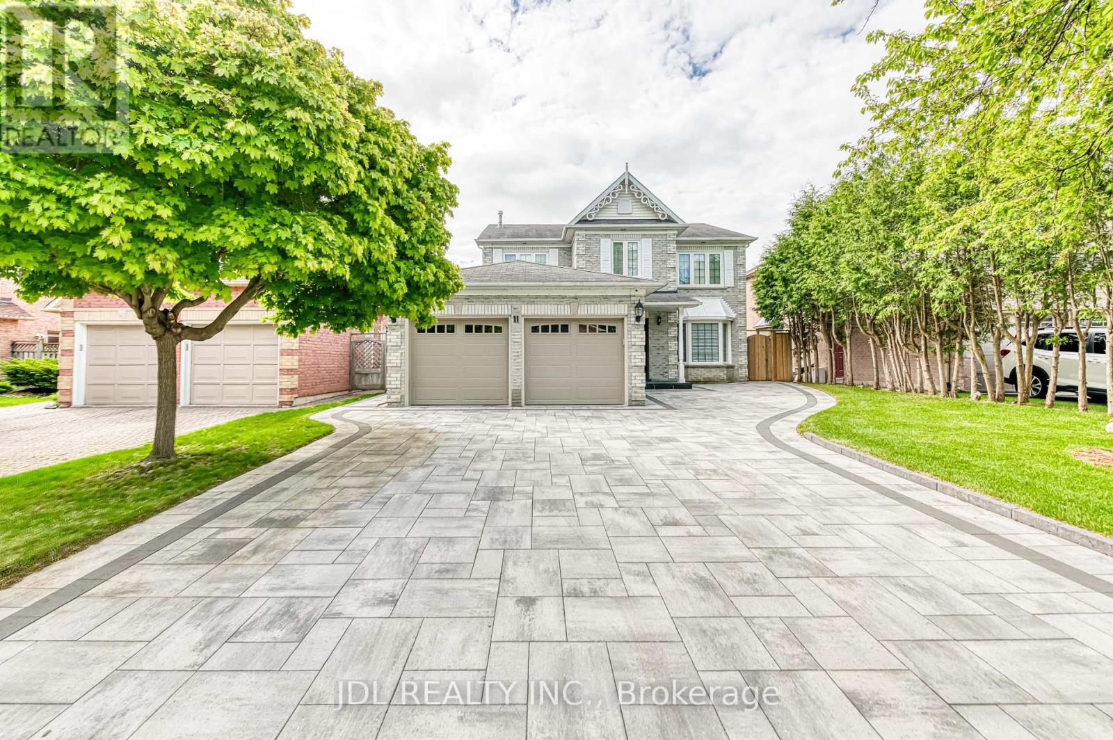 11 HEATHERWOOD CRESCENT, Markham, Ontario