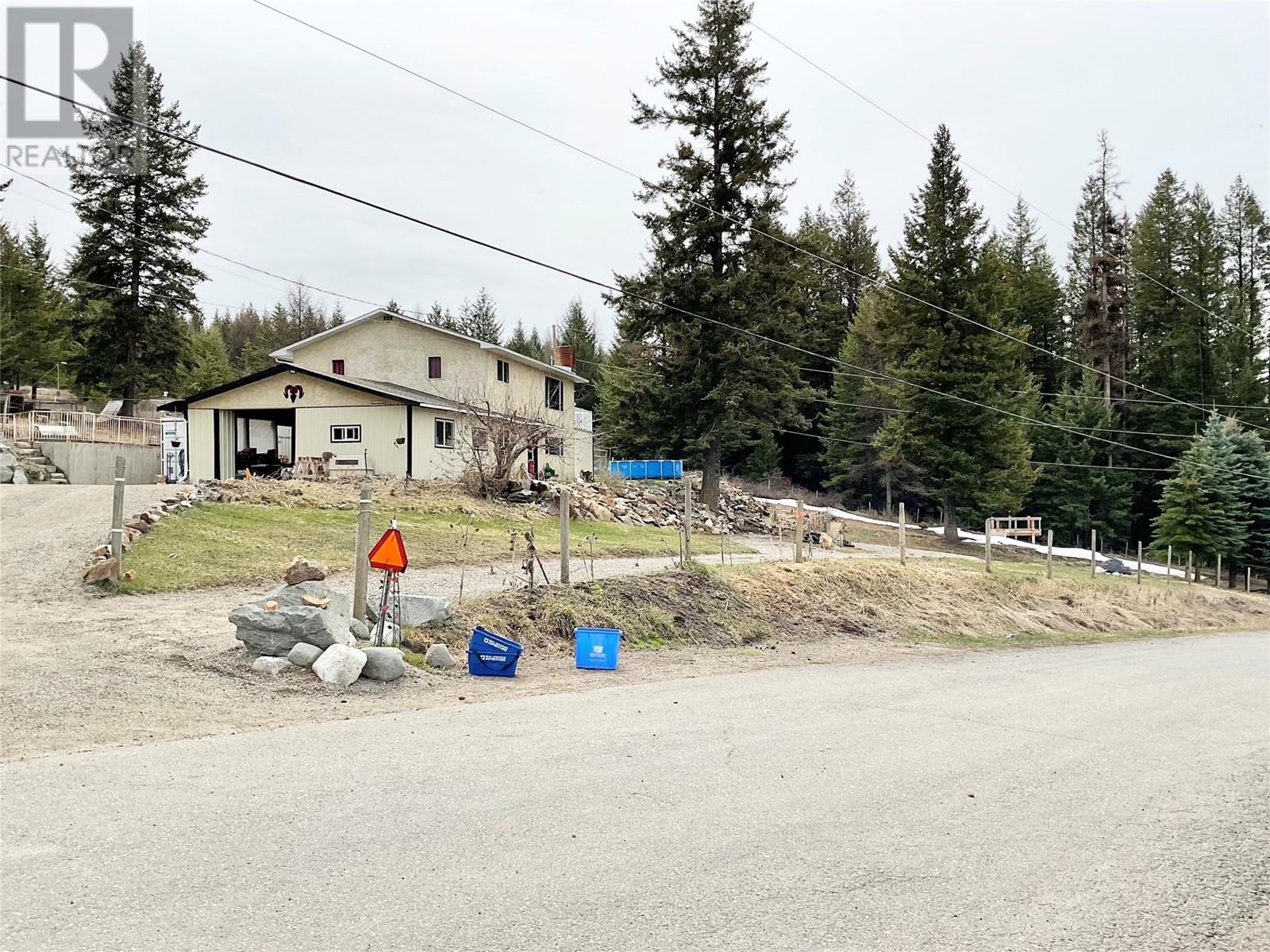 1414 Kelly Road, Bridesville, British Columbia