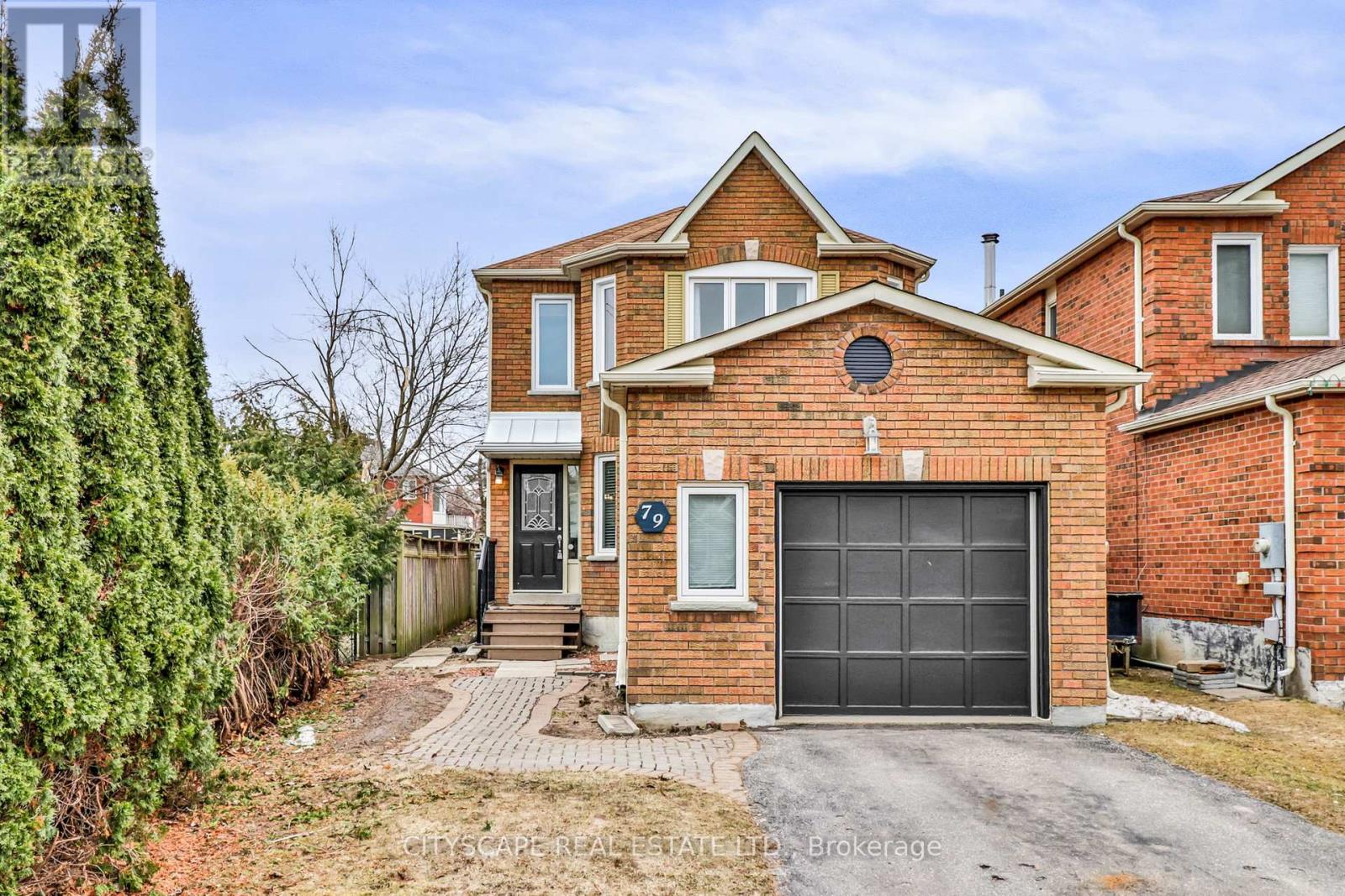 79 Weatherup Crescent, Barrie, Ontario  L4N 7J7 - Photo 2 - S12153353